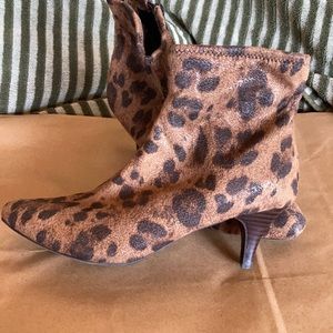 IMPO stretch boots